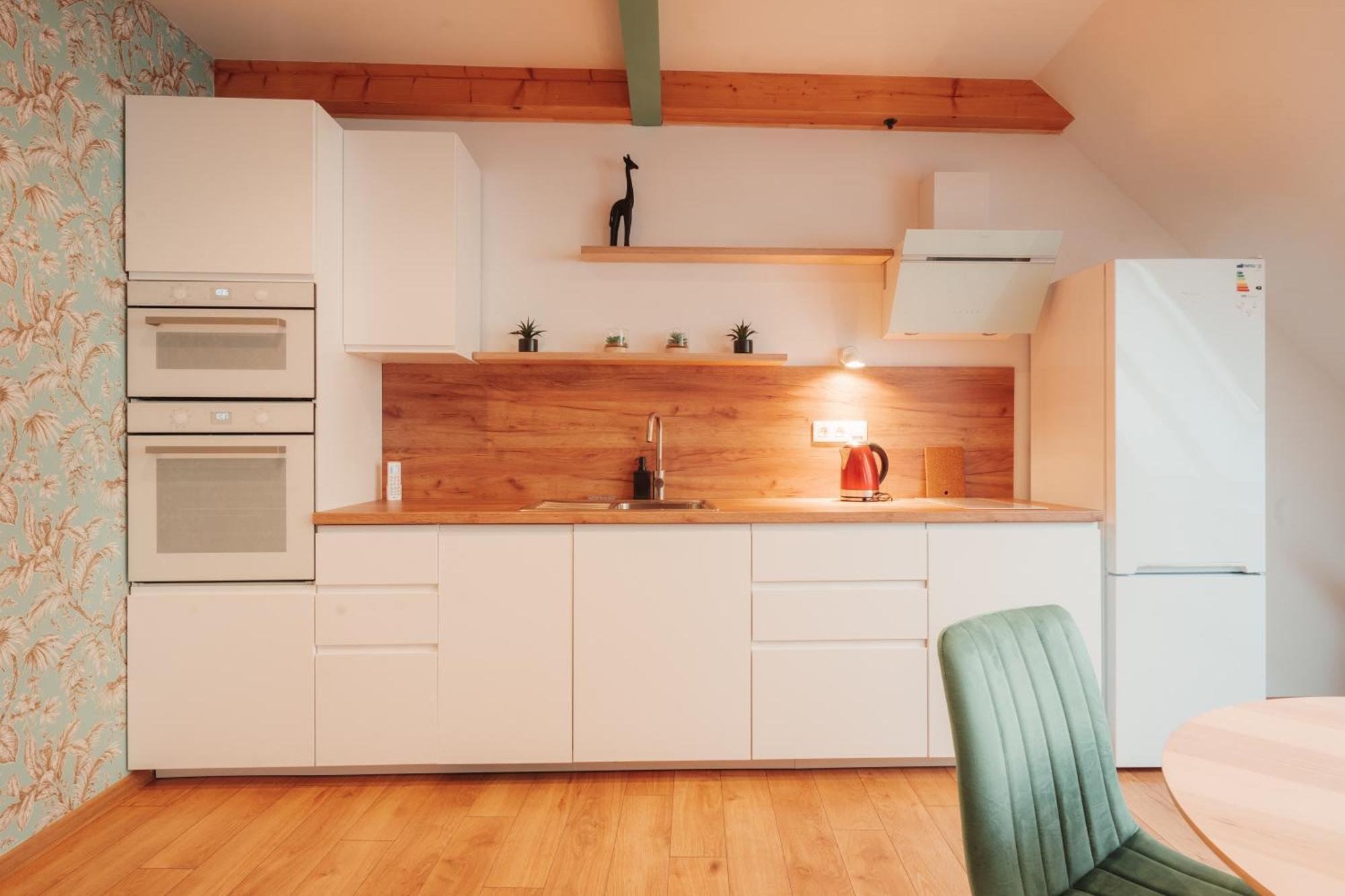 Hviezdoslavova Apartments, Trnava Centre, Parking Available 外观 照片
