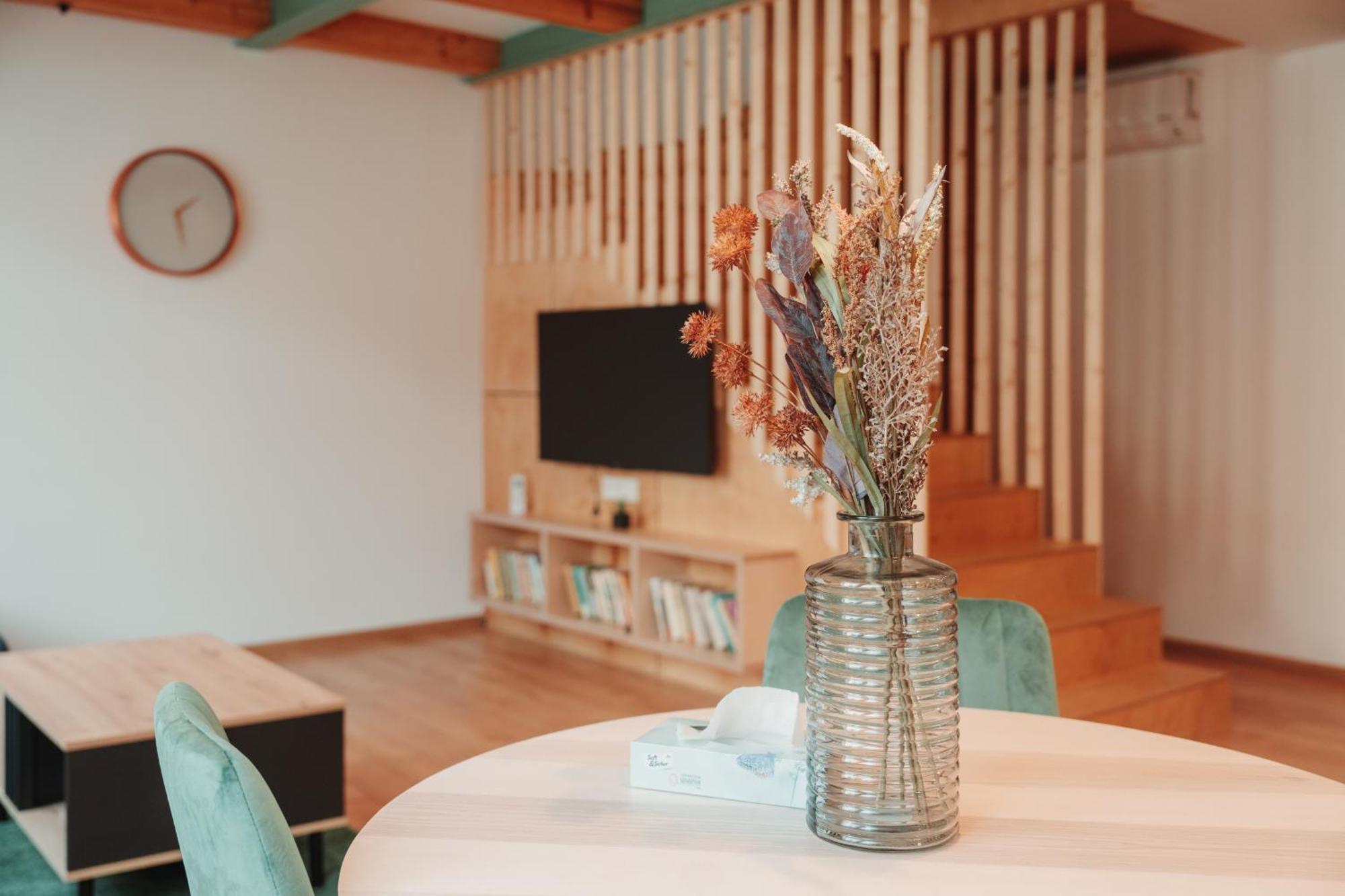 Hviezdoslavova Apartments, Trnava Centre, Parking Available 外观 照片